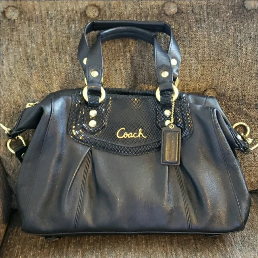 Coach key features